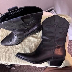 Steve Madden Black Western Heeled Boots